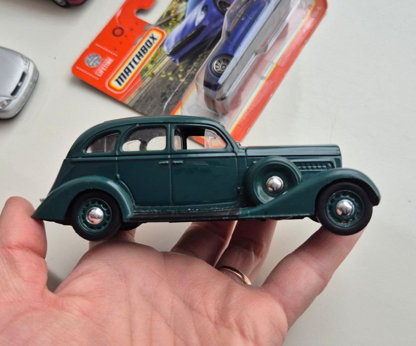 Колекційні моделі авто