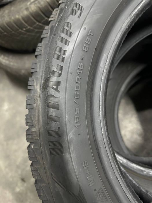 Автошини зимові Good Year 195/60/15(2шт) Резина,Колеса,Гума,Скати,Шини