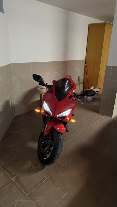 Honda CBR650R 35kW | 500km | Full Extras