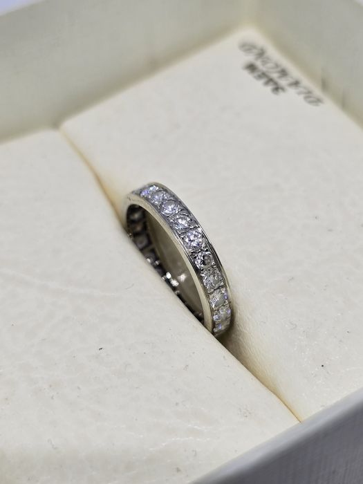 Золотое кольцо с бриллиантами 1,01 ct