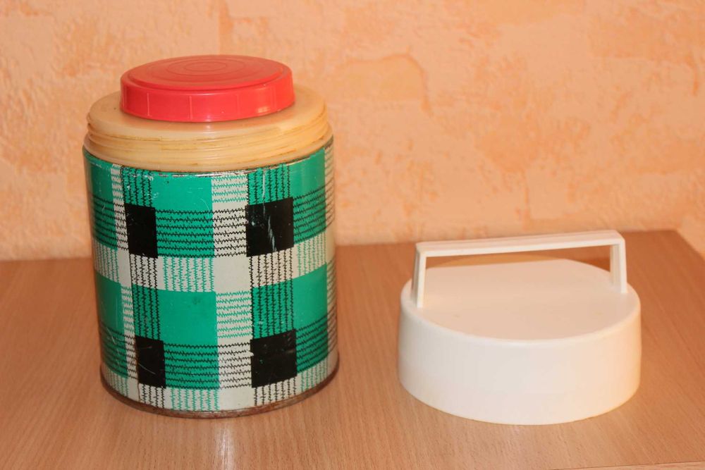 Термос пищевой времен СССР.