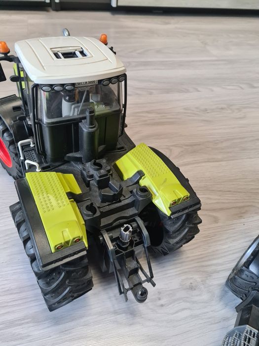 Traktor class xerion 5000 dla dzieci