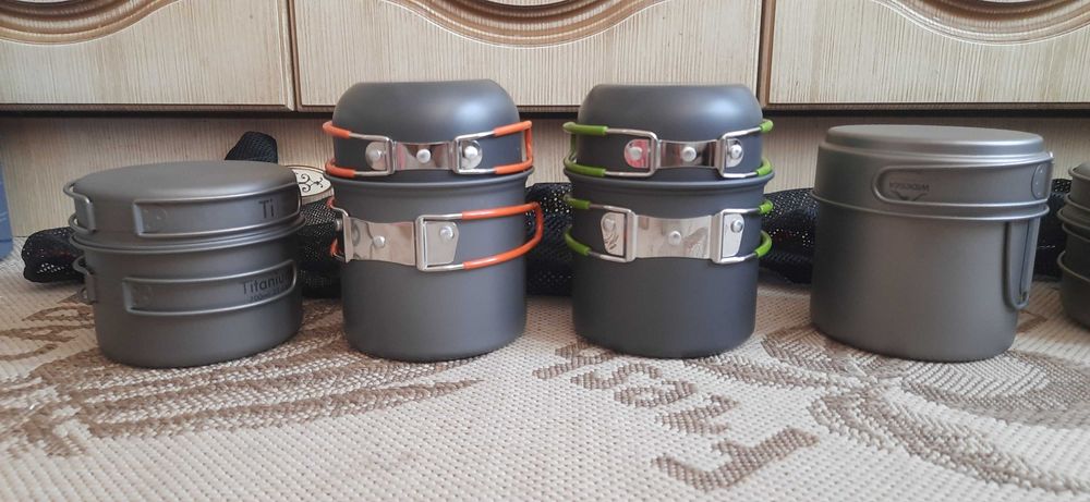 Котелок казанок походной и приборы. Набір посуду тактичний похідний.