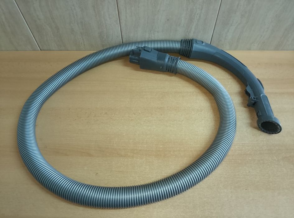 Wąż ssący rura giętka do odkurzacza Hoover Xarion Telios Reactiv Synthesis