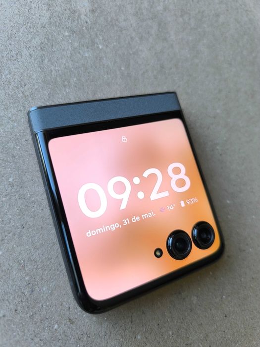 Vendo Motorola RAZR 50 na garantia
