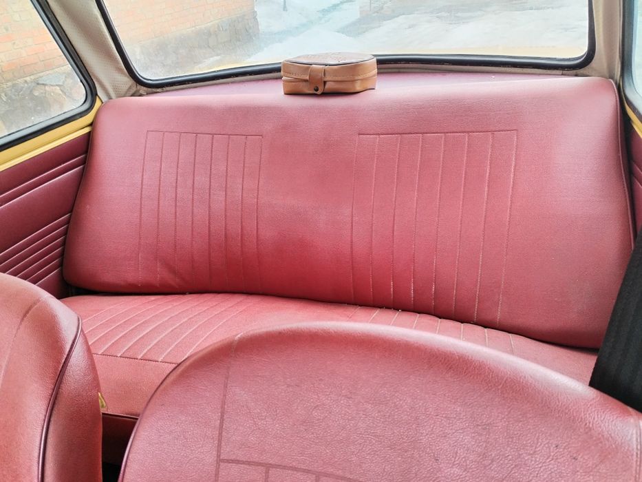 ЗАЗ 968 М. Не крашений в оригіналі.