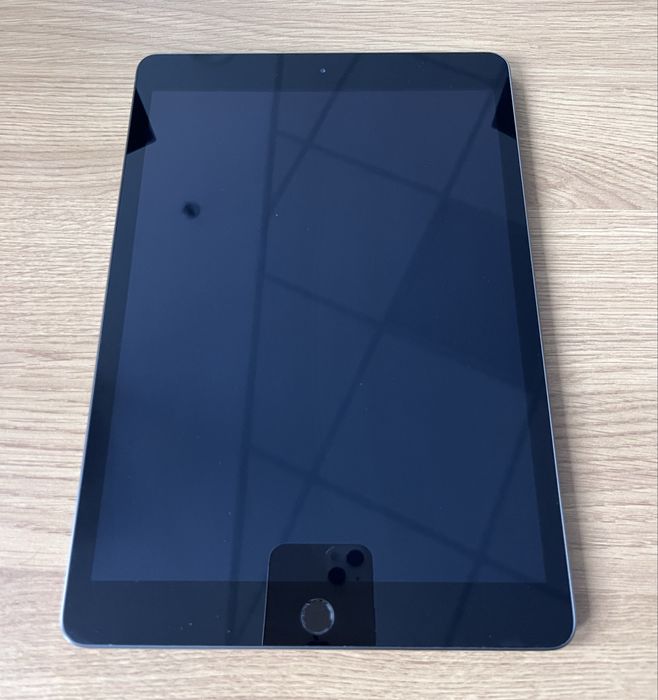 iPad 8 generacji 128GB!
