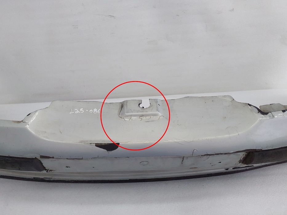 Pára-choques frente RENAULT Megane I Break (KA0/1_)