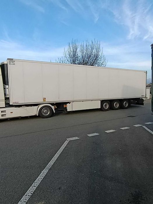 Schmitz Cargobull SKO 24 2023