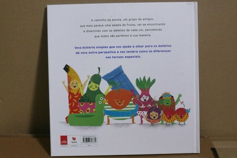 Livro Infantil - Defeito Perfeito de Lara Xavier