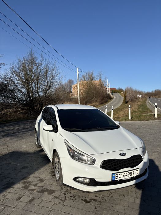 Продам Kia Ceed 2012,1.6 crdi