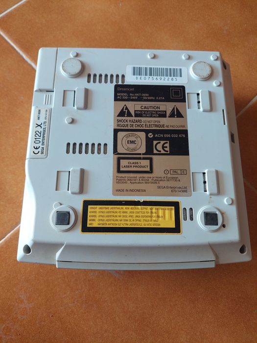 Sega Dreamcast (nao da imagem)
