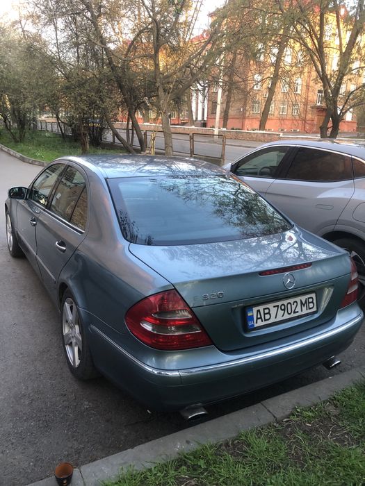 Мерседес w211 3.2 газ/бензин, автомат 2002р