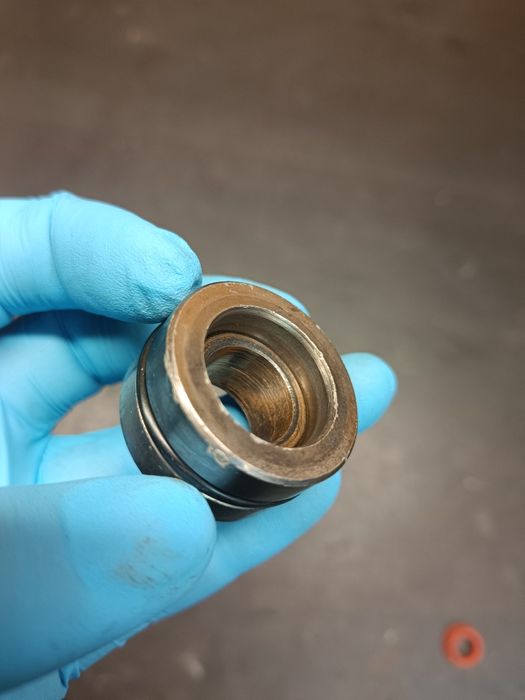 Ślizg rolka uszczelka zawór wydechowy części Yamaha 125 DT TDR TZR KTM