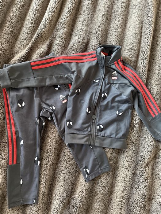 Костюм adidas spiderman original/человек-паук