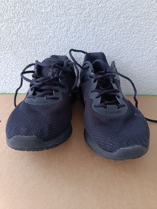 Buty Nike Revolution