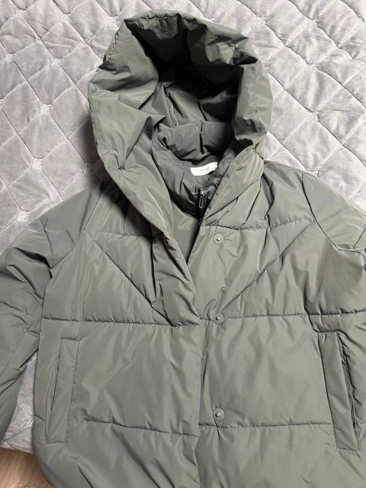 Продам курточку Reserved
