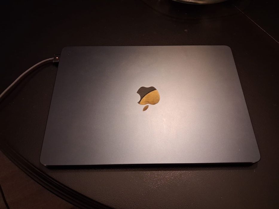 MacBook Air M2, 2022