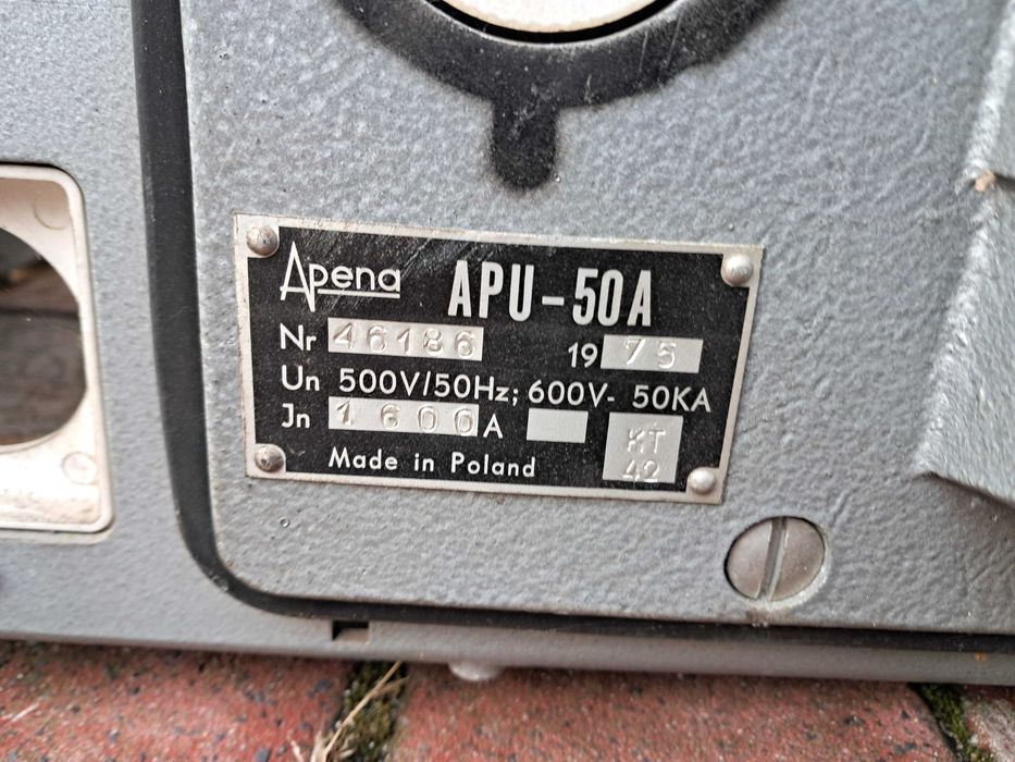 Rozłącznik APU-50A