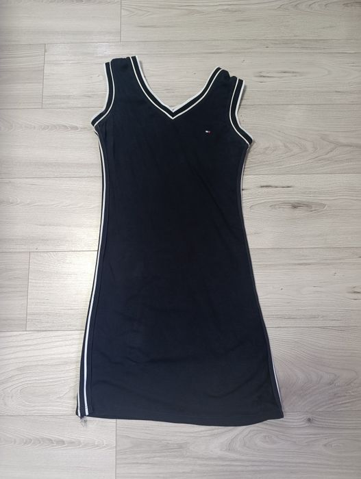 Sukienka sportowa TH Tommy L