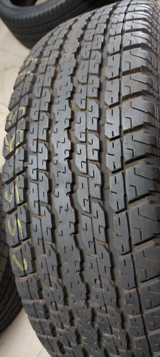 Pneus 255/65/17 Bridgestone semi novos