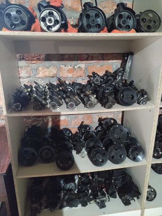 ГУР насос гідропідсилювач руля B5-A4-B3-T4-Golf 4-Bora-A3-Octavia-Leon