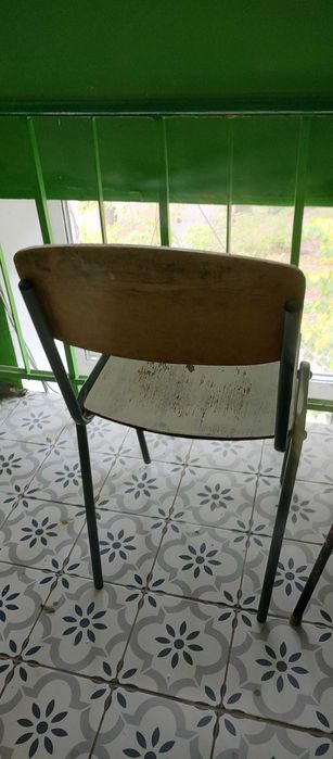 Стулья деревянные 2шт.