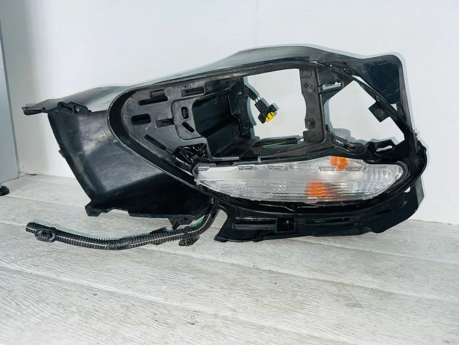 Farolim diurno Peugeot 308 - 2016 / 2024