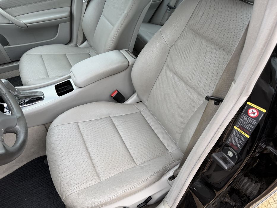 Mercedes C220 APENAS 154 MIL KMS