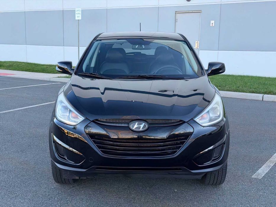 Hyundai Tucson GLS      2015