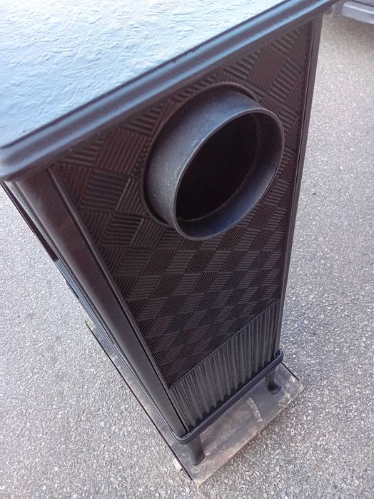 Norweski piec żeliwny Jotul 606