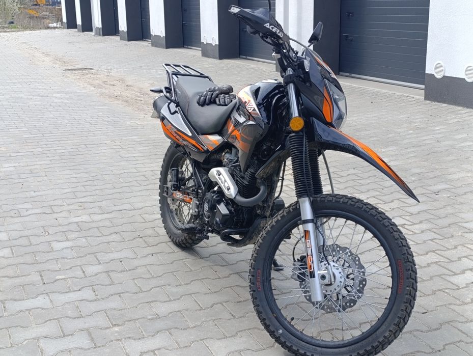 Продам мотоцикл GEON X-Road Light 200