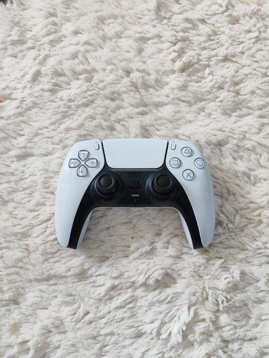 Pad do ps5 Dualsense z analogami TMR