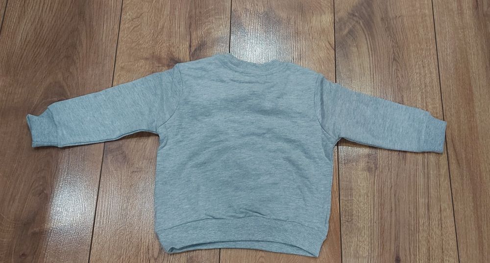 Komplet niemowlęcy bluza i spodenki 74-80