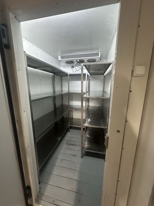 АРЕНДА 90m2 Европейская пл. Магазин Кафе Салон Престиж, Трафик