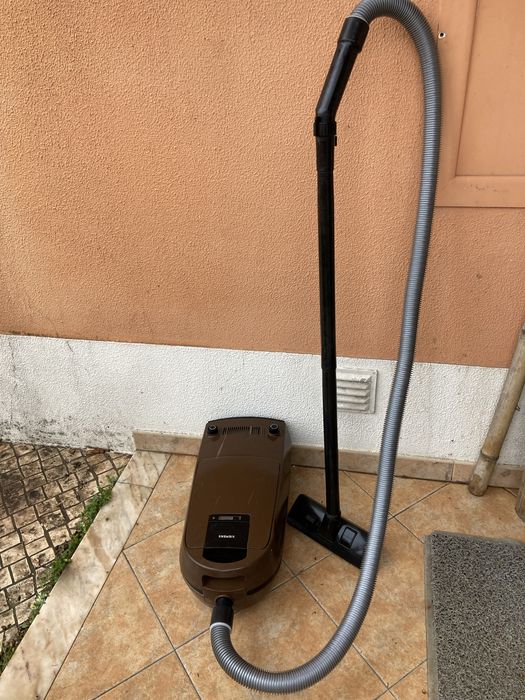 Aspirador Siemens  em bom estado