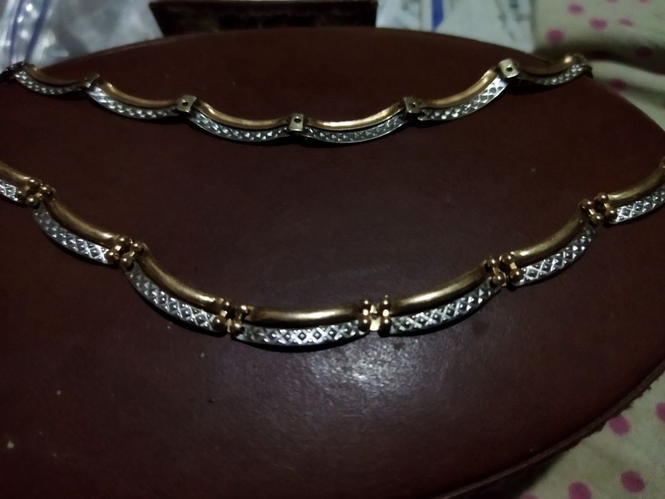 Продам золотую цепочку и серьги проба 585