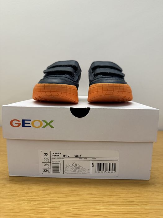 Sapatilhas GEOX - tamanho 35