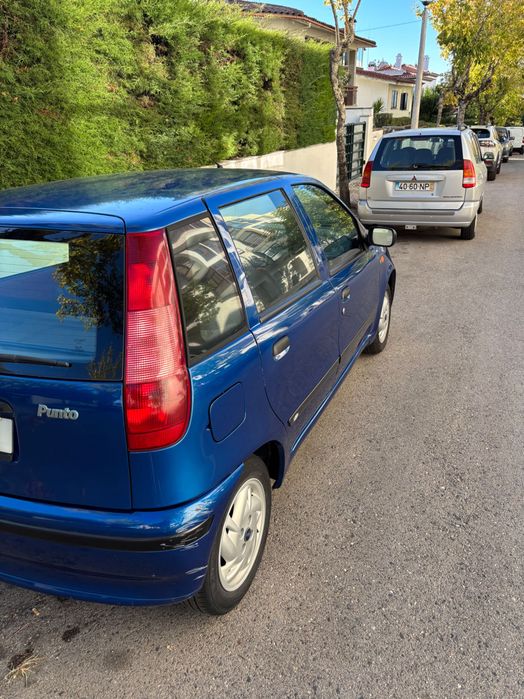 Fiat punto 176, ano 1999 1.2, gasolina em bom estado.