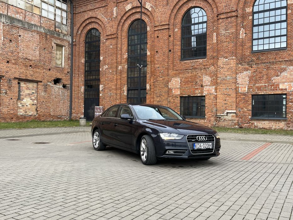 Sprzedam Audi A4 b8