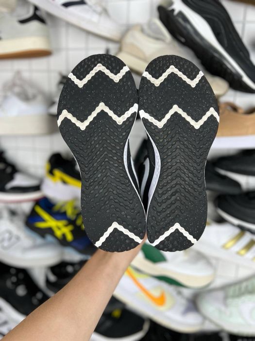 Кроссовки Nike Revolution Оригинал р(39)
