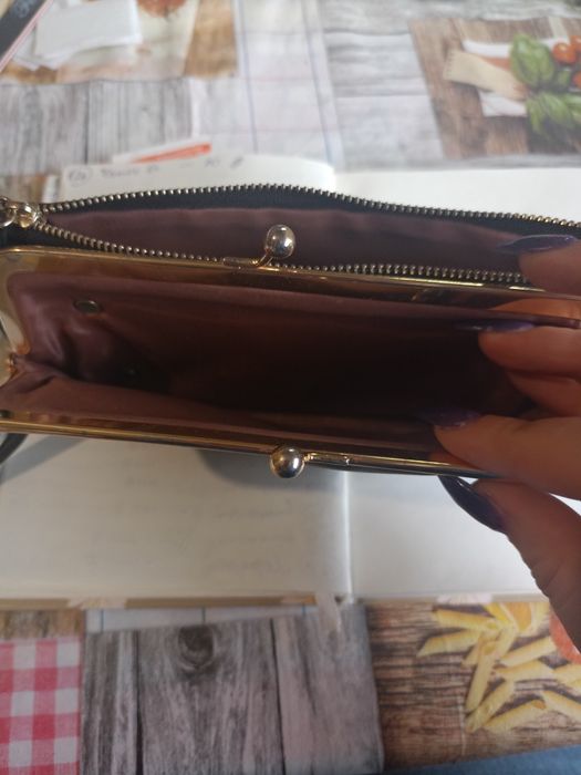 Гаманці в гарному стані