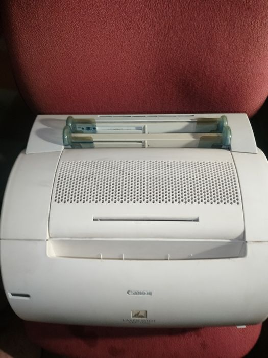 Продам комплект! Лазерный принтер Canon Laser Shot LBP-1120+ струйный принтер Kodak + подставка!