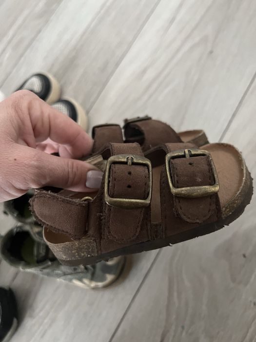 Кросівки кросовки босоніжки