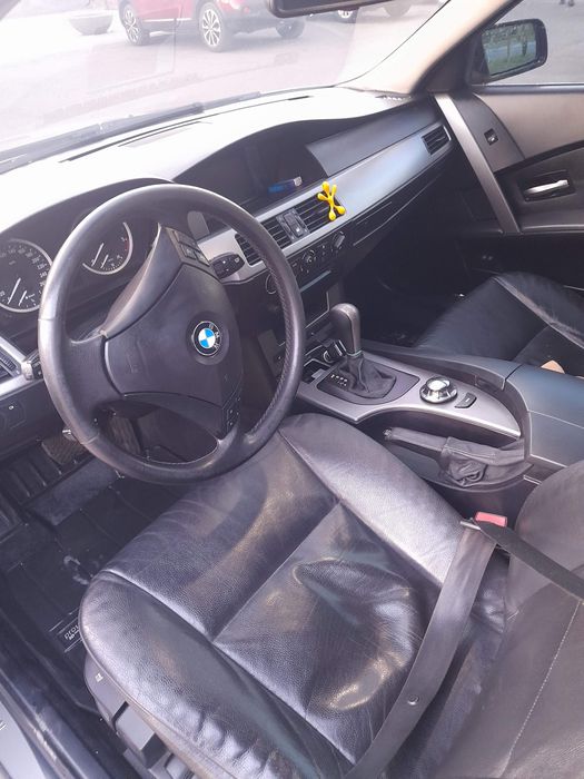 БМВ е61. 2.5д. автомат.