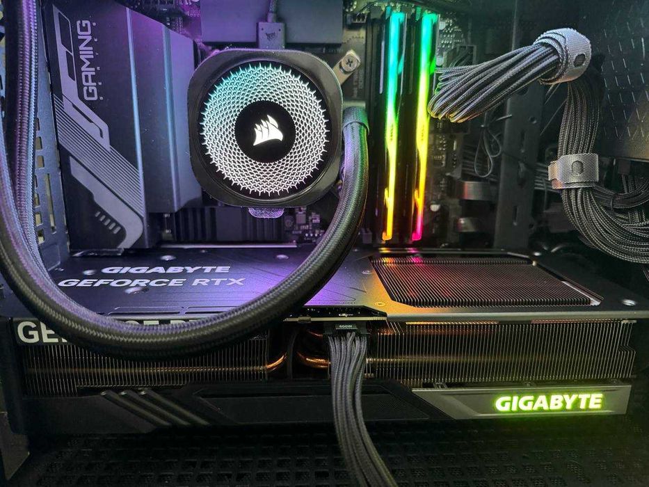 Karta graficzna Gigabyte RTX 4070 Super Gaming OC 12GB
