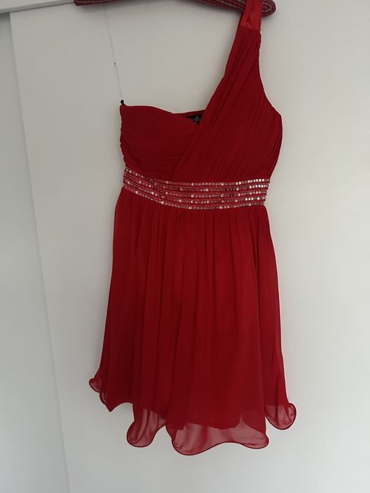 Piękna sukienka koktajlowa