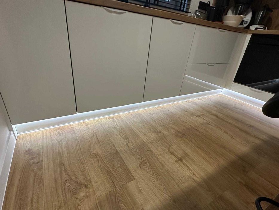 Meble na wymiar | Szafy, Kuchnie, Schody | Pomorskie | Cała Polska