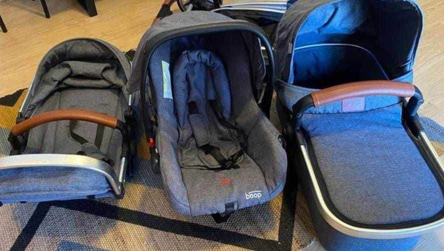 Carrinho de bebé Trio