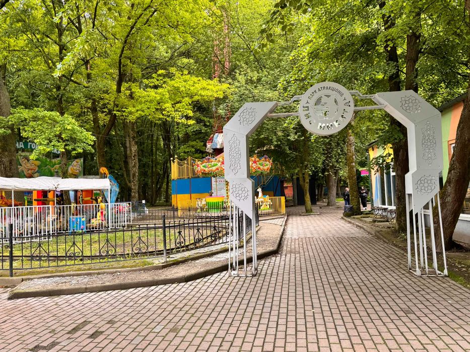 Оренда 1к кв ЦЕНТР Бельведерська-П. Орлика Н/Б А/О. Вільна. Можна з тваринками. Можна з дітьми.